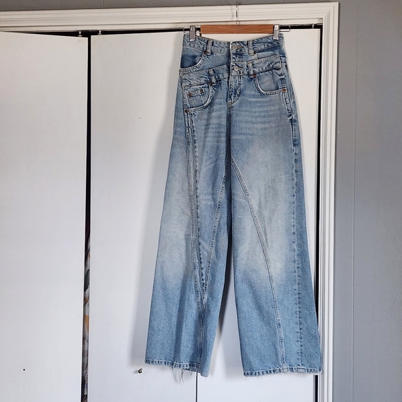 Zara Denim - Zara Light Blue Double Jeans